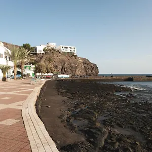 El Faro , Las Playas España